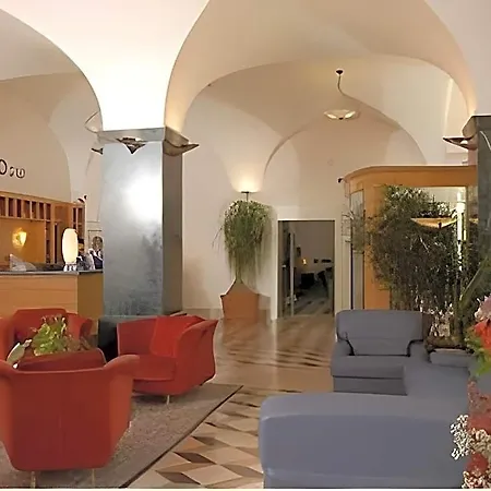 Hotel Vecchio Mulino 4*
